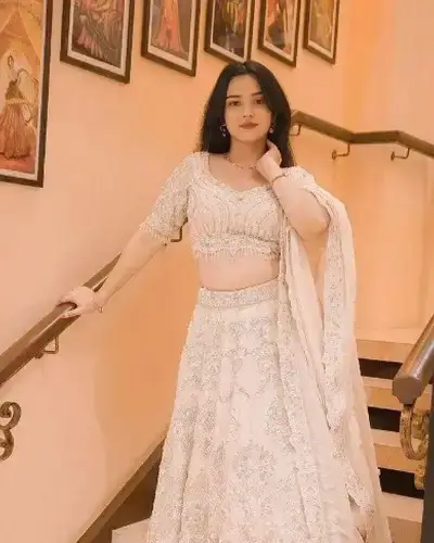 Escort Service In Bagasara